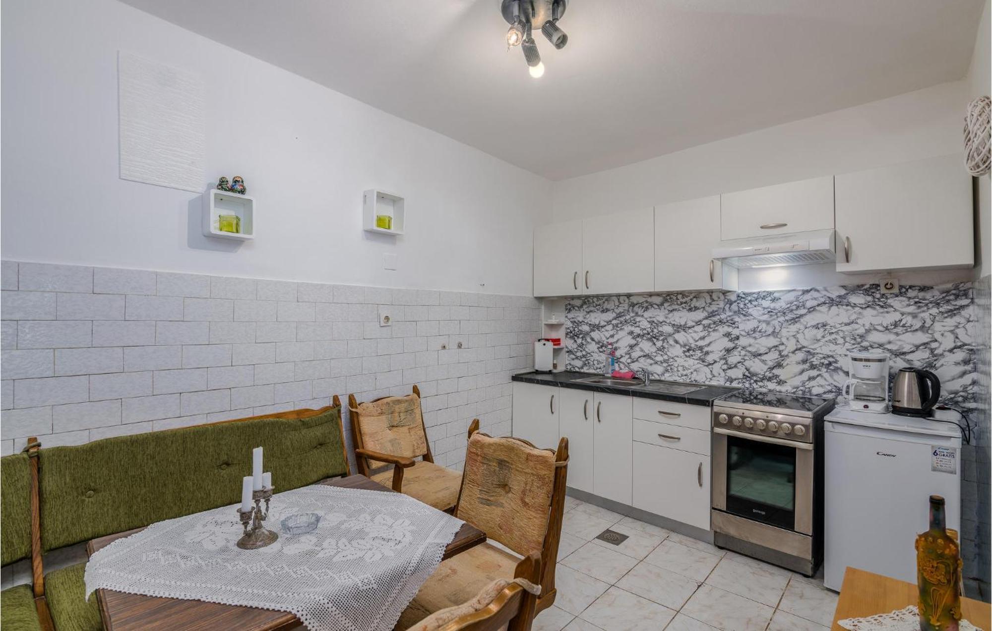 Lovely Apartment In Stara Baska 1 With Kitchen Экстерьер фото